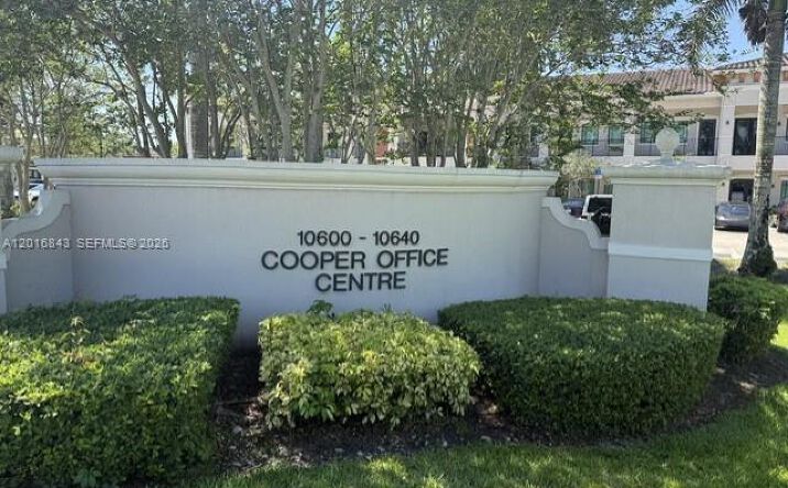 Pictures of Office property located at 10600 Griffin Rd # 105 #A-105, Cooper City, FL 33328 for lease - image #1