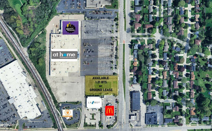 Pictures of Retail property located at 3161 North Mayfair Road, Wauwatosa, WI 53222 for lease - image #1