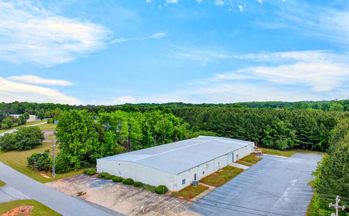 Pictures of Industrial property located at 373 Huntington Rd, Gaffney, SC 29341-2184 for lease - image #1