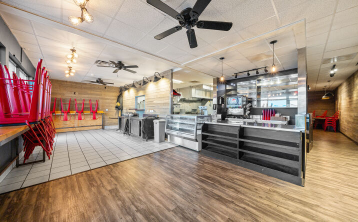 Pictures of Restaurant property located at 5576 State Road 50, Delavan, WI 53115 for lease - image #1