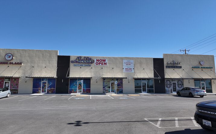 Pictures of Retail property located at 15000 Edgemere Boulevard, El Paso, TX 79938 for lease - image #1