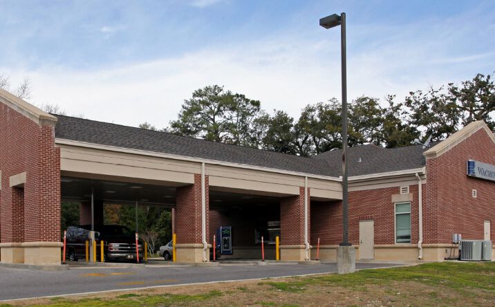 Pictures of Retail property located at 1763 SpringHill Ave, Mobile, AL 36607 for lease - image #1