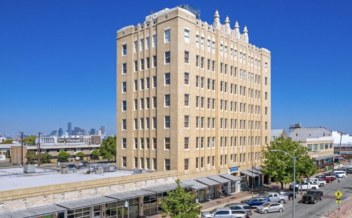 Pictures of Retail, Office, Special Purpose property located at 351 Jefferson Boulevard, Dallas, TX 75208 for lease - image #1