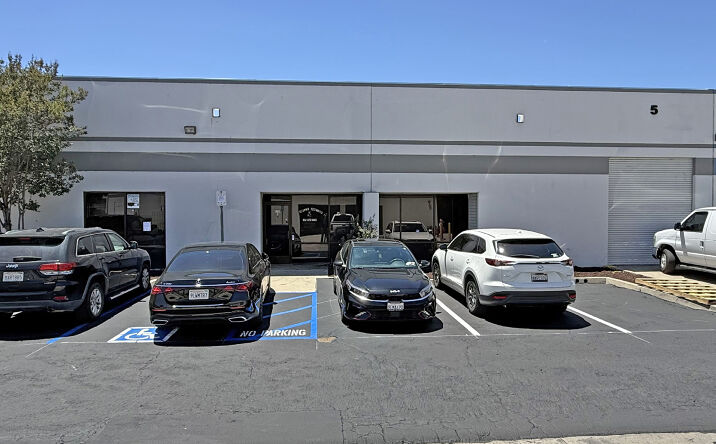 Pictures of Industrial property located at 560 Building 5 Birch Street, Lake Elsinore, CA 18624 for lease - image #1