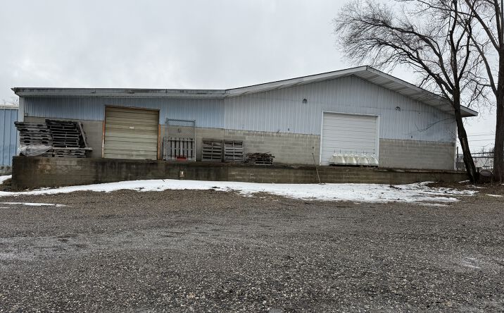 Pictures of Industrial property located at 30 N Saginaw, Lapeer, MI 48342 for lease - image #1