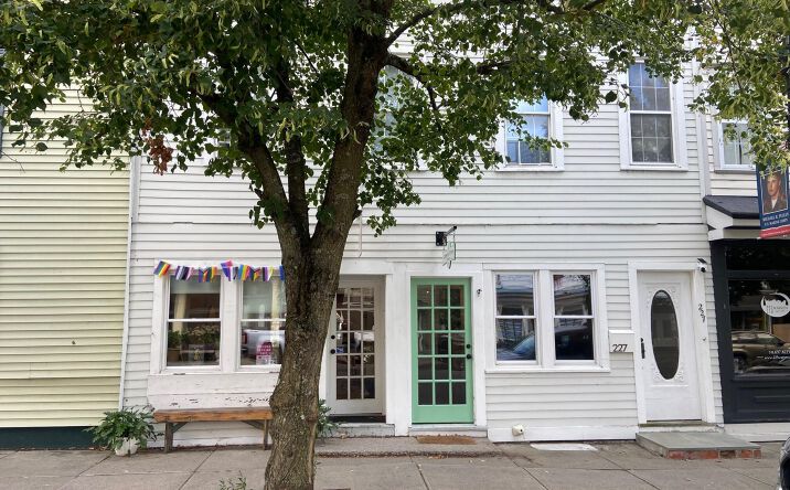 Pictures of Retail property located at 227 Warren Street 1, Hudson, NY 12534 for lease - image #1