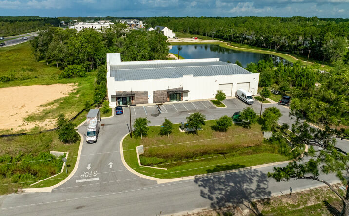 Pictures of Retail, Office property located at 73 Veterans Road, Santa Rosa Beach, FL 32459 for lease - image #1