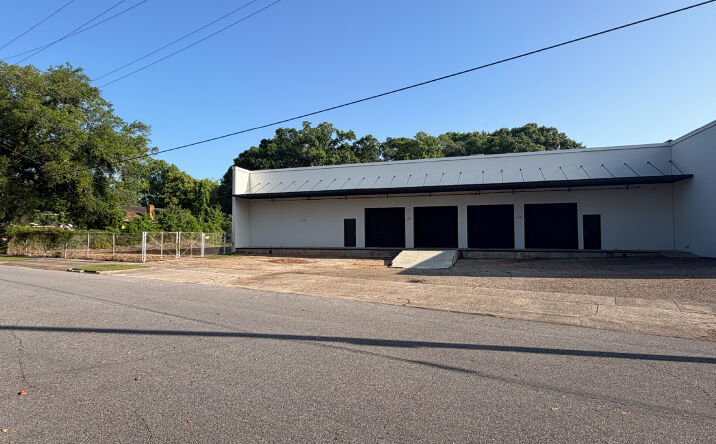 Pictures of Industrial property located at 1450 Center Street, Mobile, AL 36604 for lease - image #1