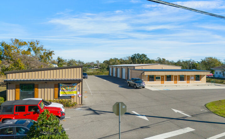 Pictures of Office property located at 818 49th Street East, Palmetto, FL 34221 for lease - image #1