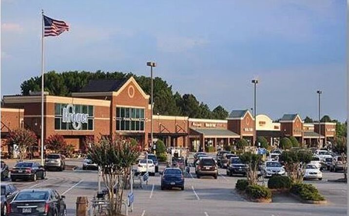 Pictures of Retail property located at 3651 PEACHTREE PKWY, SUWANEE, GA 30024-1089 for lease - image #1