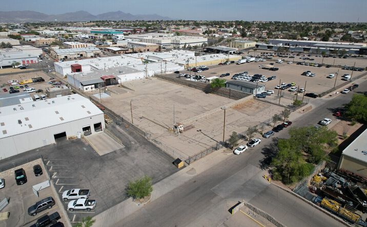 Pictures of Retail, Industrial property located at 1430 VANDERBILT DR, EL PASO, TX 79935-4813 for lease - image #1