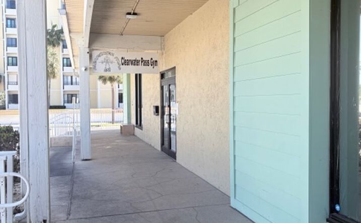 Pictures of Retail, Office, Restaurant property located at 795 Bayway Boulevard, Clearwater, FL 33767 for lease - image #1