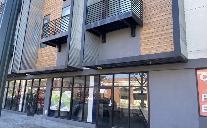 Pictures of Retail property located at 506 E. Weber Avenue, Stockton, CA 95202 for lease - image #1