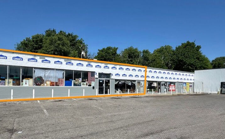 Pictures of Retail property located at 847-859 S Oliver, Wichita, KS 67218 for lease - image #1