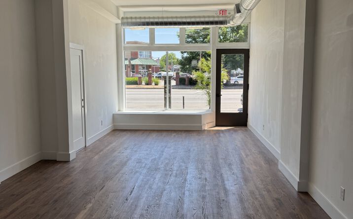 Pictures of Special Purpose property located at 3817 South Kingshighway Boulevard, St. Louis, MO 63109 for lease - image #1