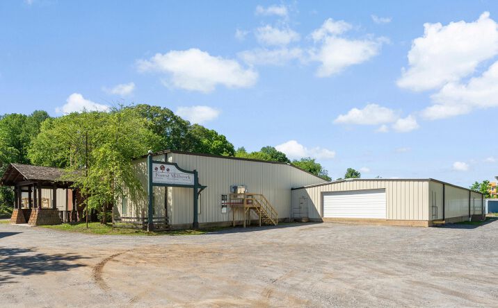 Pictures of Industrial property located at 93B THOMPSON ST, ASHEVILLE, NC 28803-2330 for lease - image #1