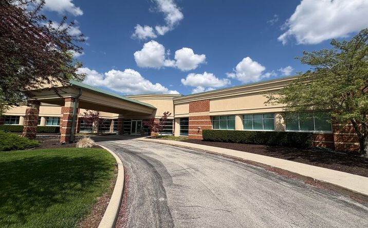 Pictures of Office property located at 10228 Dupont Circle Dr E, Fort Wayne, IN 46825 for lease - image #1