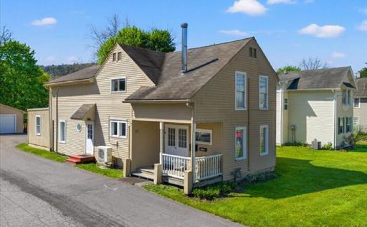 Pictures of Office property located at 317 Front ST 1st Floor, Vestal, NY 13850 for lease - image #1