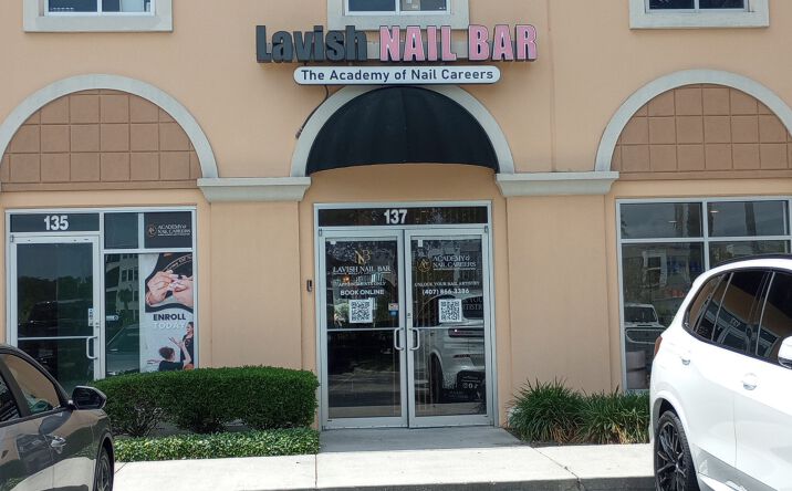 Pictures of Retail, Office, Special Purpose property located at 137 Bellagio Circle, Sanford, FL 32771 for lease - image #1
