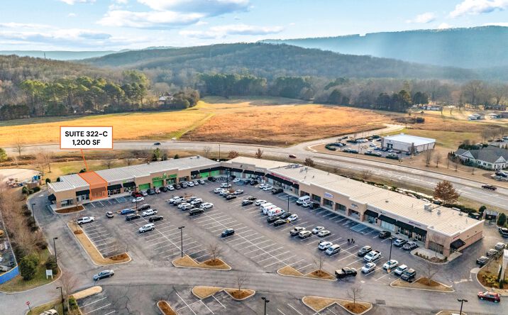 Pictures of Retail property located at 322 Sutton Road, Owens Cross Roads, AL 35763 for lease - image #1