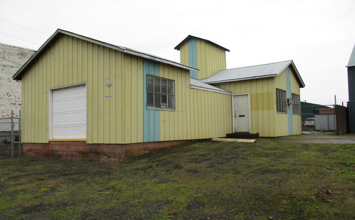 Pictures of Industrial property located at 940 N NINTH AVE, WALLA WALLA, WA 99362-1128 for lease - image #1