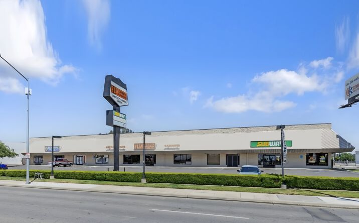 Pictures of Retail, Industrial, Special Purpose property located at 2456 North Clovis Avenue, Fresno, CA 93727 for lease - image #1