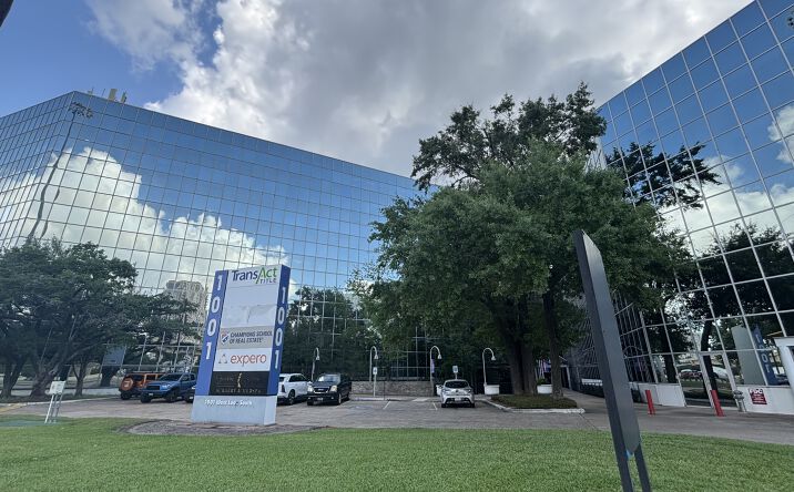 Pictures of Office property located at 1001 West Loop South, Houston, TX 77027 for lease - image #1
