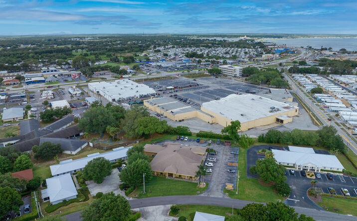 Pictures of Office property located at 3107 Medical Way, Sebring, FL 33870 for lease - image #1