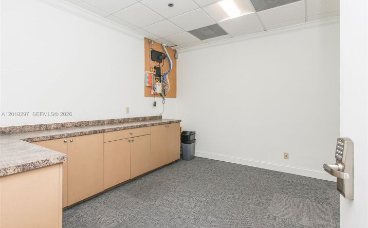 Pictures of Office property located at 1900 Glades Rd # 301, Boca Raton, FL 33431 for lease - image #1
