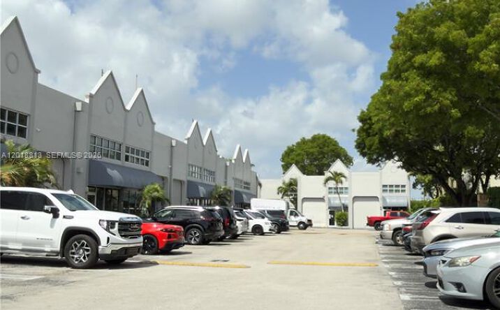 Pictures of Industrial, Retail property located at 4444 SW 71st Ave # 109, Miami, FL 33155 for lease - image #1