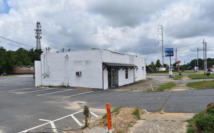 Pictures of Retail property located at 3502 & 3510 Victory Drive, Columbus, GA 31903 for lease - image #1