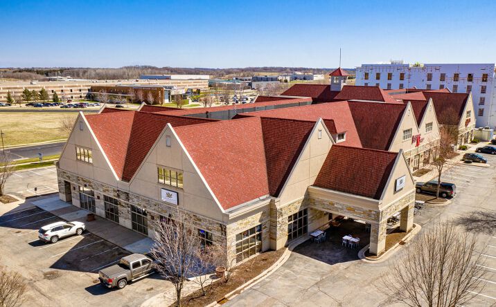 Pictures of Retail property located at 1609 Landmark Dr, Cottage Grove, WI 53527 for lease - image #1