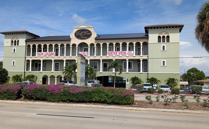 Pictures of Office property located at 3637 DEL PRADO BLVD S, CAPE CORAL, FL 33904-7199 for lease - image #1