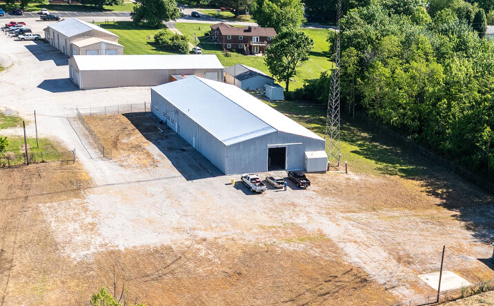 Pictures of Industrial property located at 2663 Evergreen Road, Frankfort, KY 40601 for lease - image #1