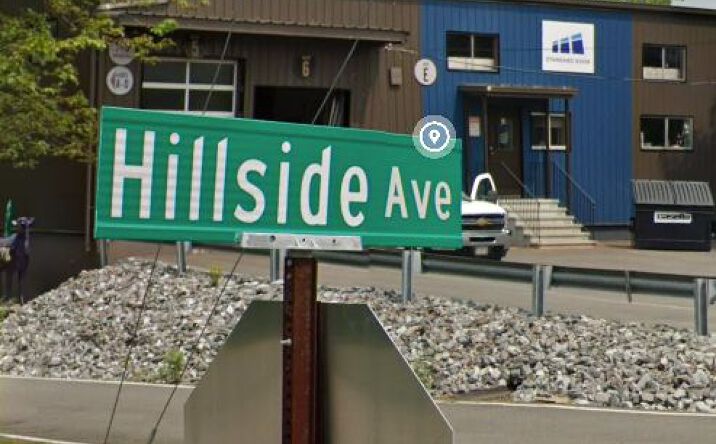 Pictures of Industrial property located at 113 Hillside Avenue, Londonderry, NH 03053 for lease - image #1