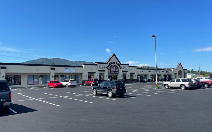 Pictures of Retail property located at 1600 East Seltice Way, Post Falls, ID 83854 for lease - image #1