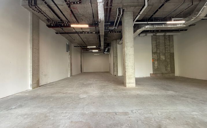 Pictures of Retail property located at 8th Avenue, New York, NY 10011 for lease - image #1