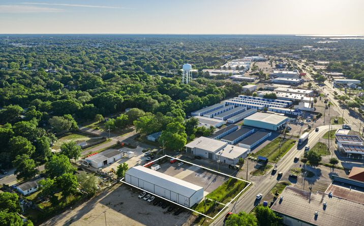 Pictures of Retail, Industrial property located at 201 Lovejoy Road Northwest, Fort Walton Beach, FL 32548 for lease - image #1