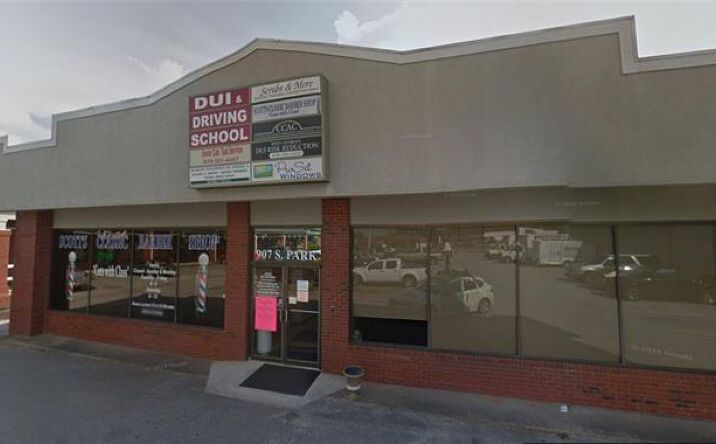 Pictures of Office property located at 907 South Park Street, Unit#Suite C, E, F, G, H, J, Carrollton, GA 30117 for lease - image #1