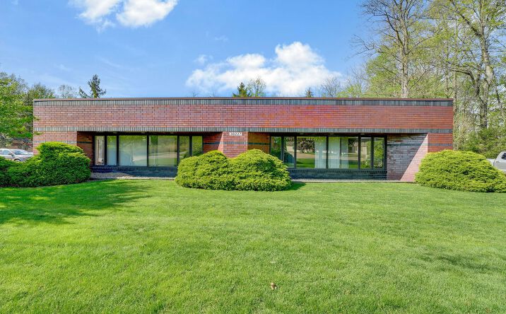 Pictures of Industrial property located at 38227 Western Pkwy, Willoughby, OH 44094 for lease - image #1