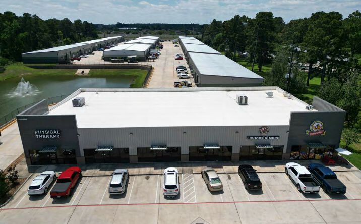 Pictures of Retail, Industrial property located at 11709 Boudreaux Rd, Tomball, TX 77375 for lease - image #1