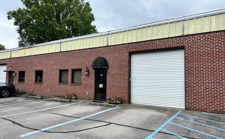 Pictures of Office, Industrial property located at 4100 Autumn Lane, Vestavia Hills, AL 35243 for lease - image #1
