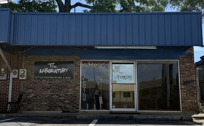 Pictures of Special Purpose, Retail, Office property located at 176 North Donahue Drive, Auburn, AL 36832 for lease - image #1