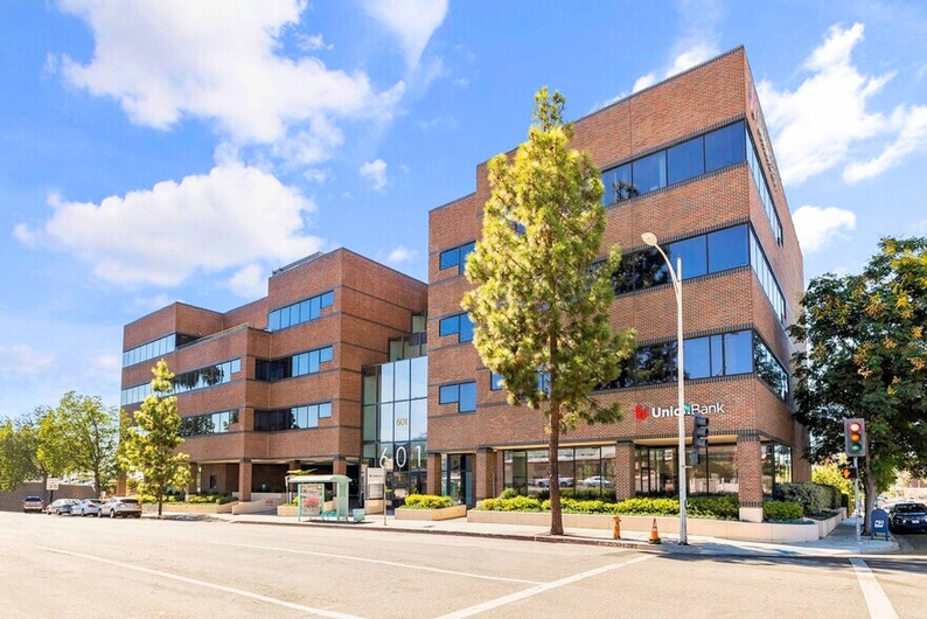 601 S Glenoaks Blvd, Burbank, CA 91502