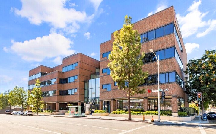 Pictures of Office property located at 601 S Glenoaks Blvd, Burbank, CA 91502 for lease - image #1
