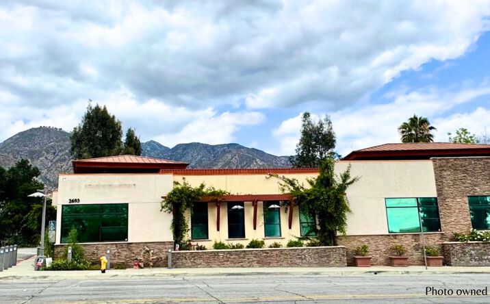 Pictures of Office property located at 2693 E Washington Blvd, Pasadena, CA 91107 for lease - image #1