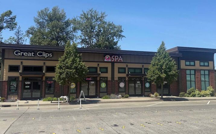 Pictures of Retail, Office property located at 1251 Lincoln St, Bellingham, WA 98225 for lease - image #1