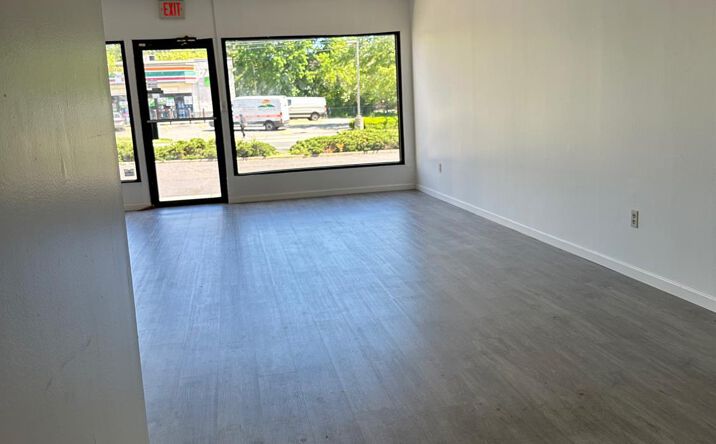 Pictures of Office, Retail property located at 1653 State Route 27 Highway, Edison, NJ 08817 for lease - image #1