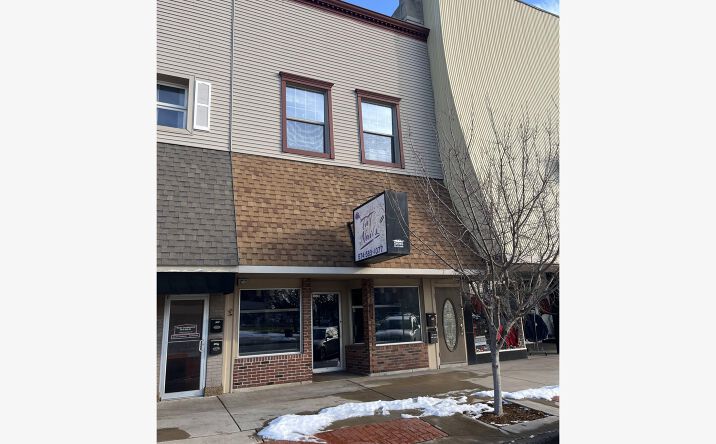 Pictures of Retail, Office property located at 107 North Main Street, Monticello, IN 47960 for lease - image #1