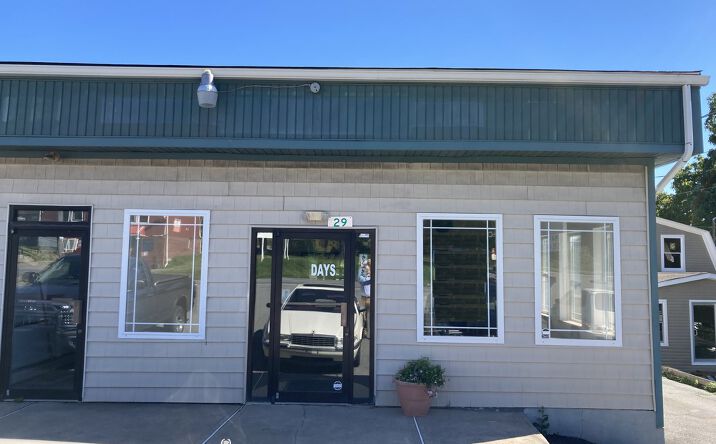 Pictures of Retail property located at 29 Sterling Road, Mt Pocono, PA 18344 for lease - image #1